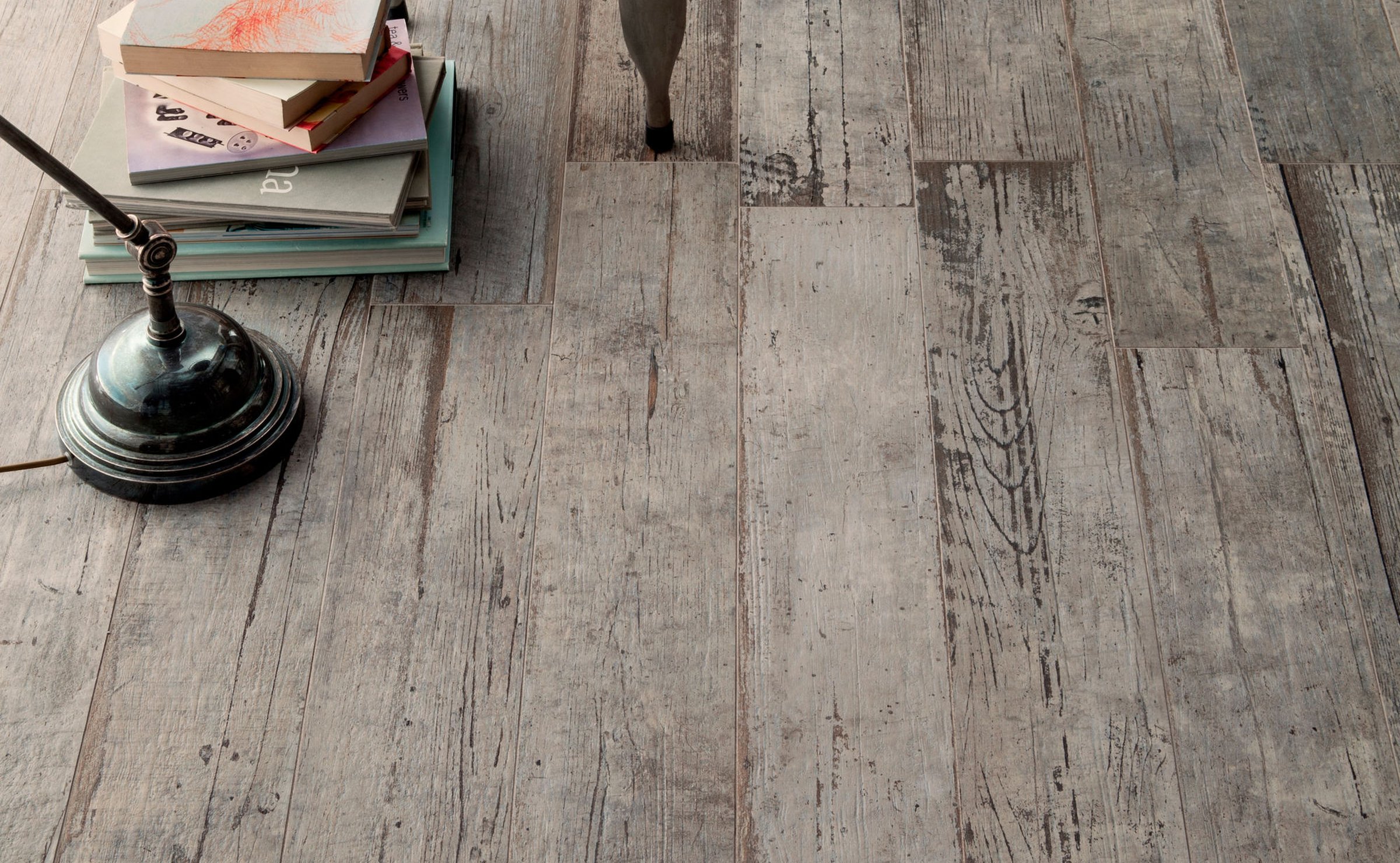 Blendart: wood effect stoneware